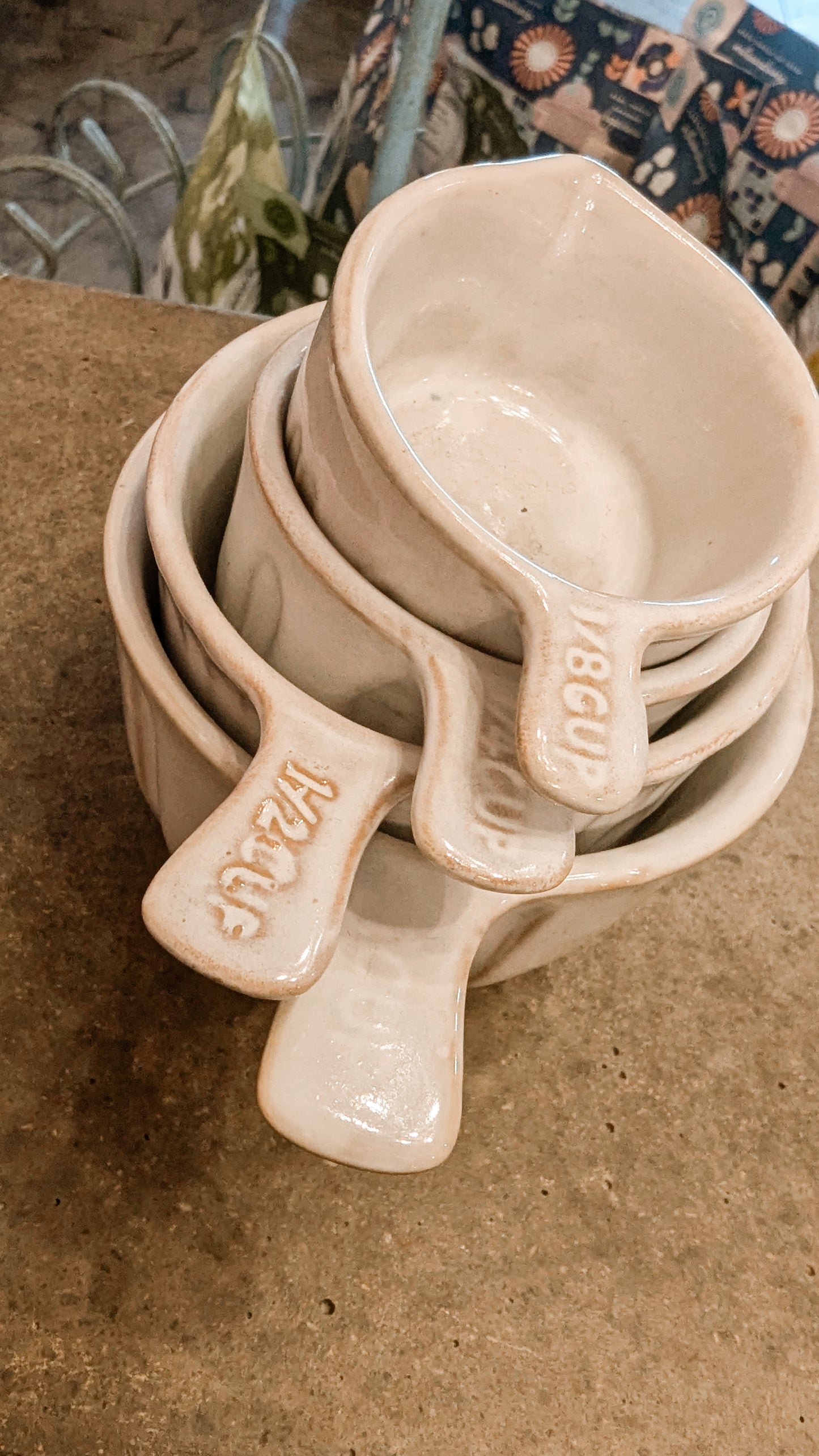 Set of 4 Measuring Cups,Nesting Ceramic