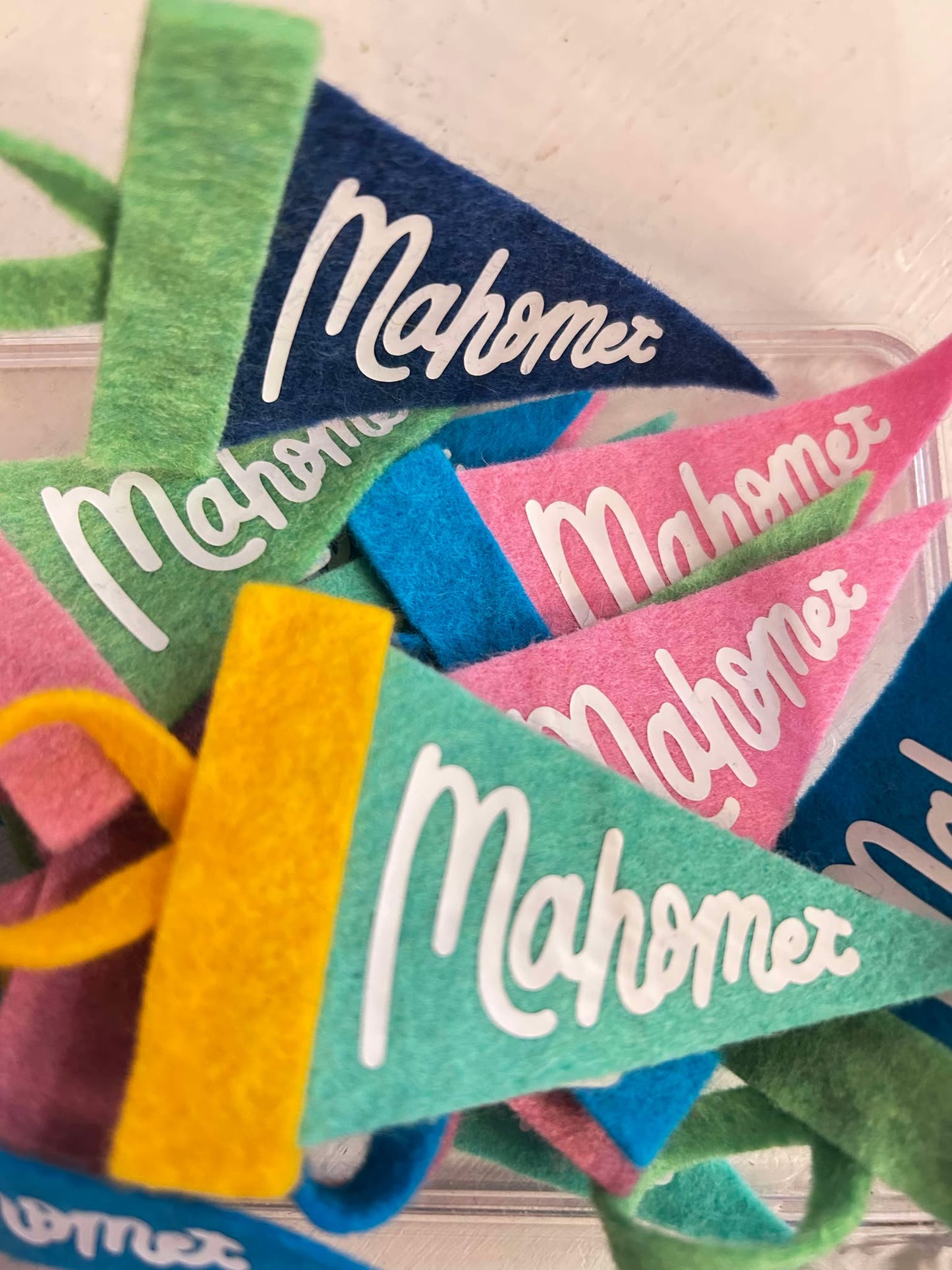 Mini Pennant Mahomet- Bright Colors