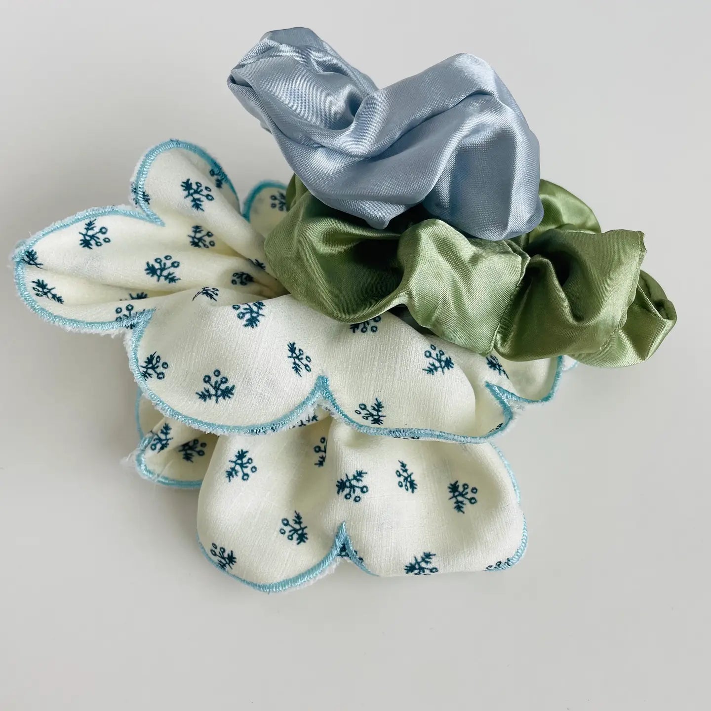 Coastal Spring Scrunchie Set