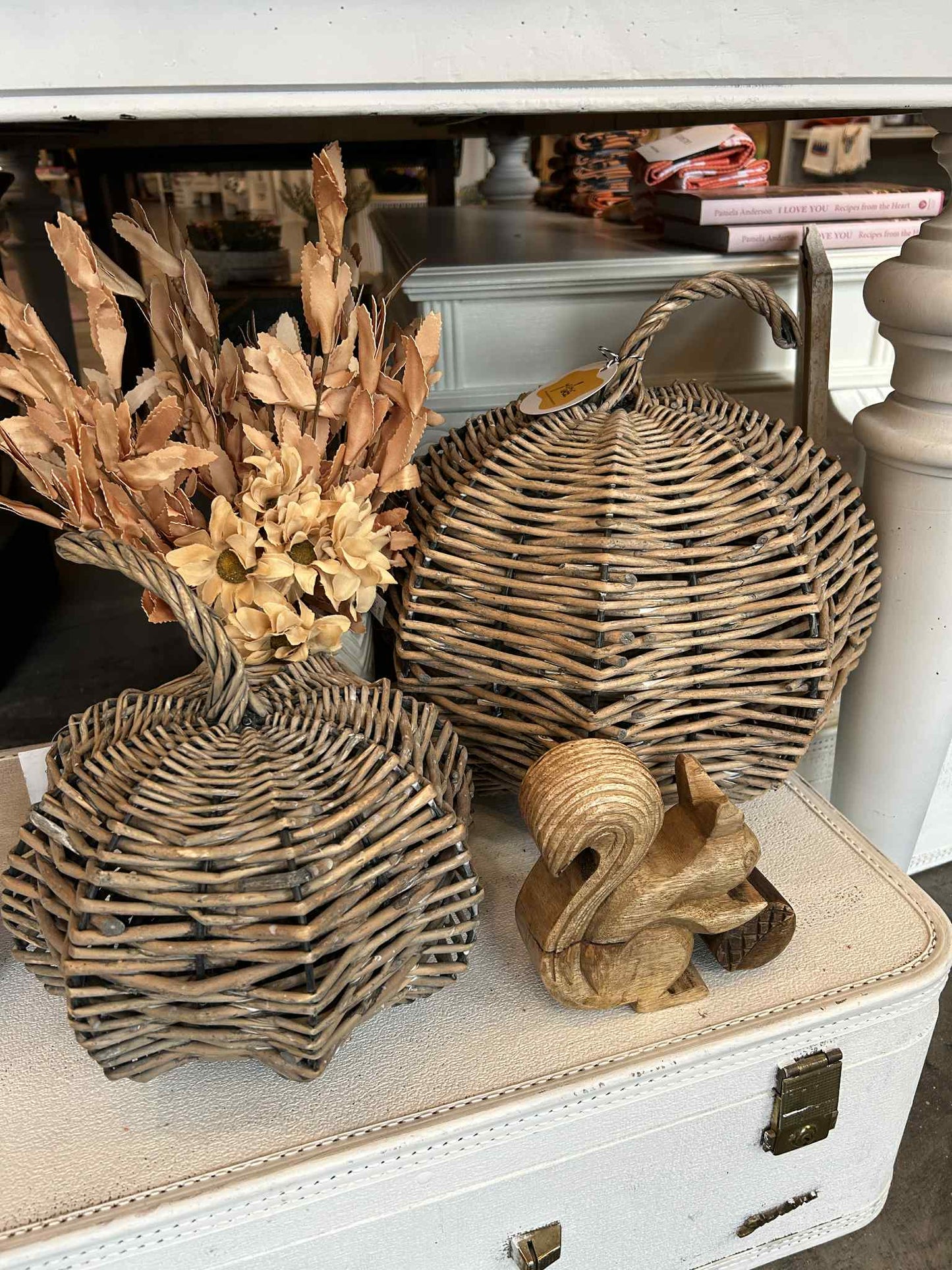 Gray Rattan Pumpkin (small)