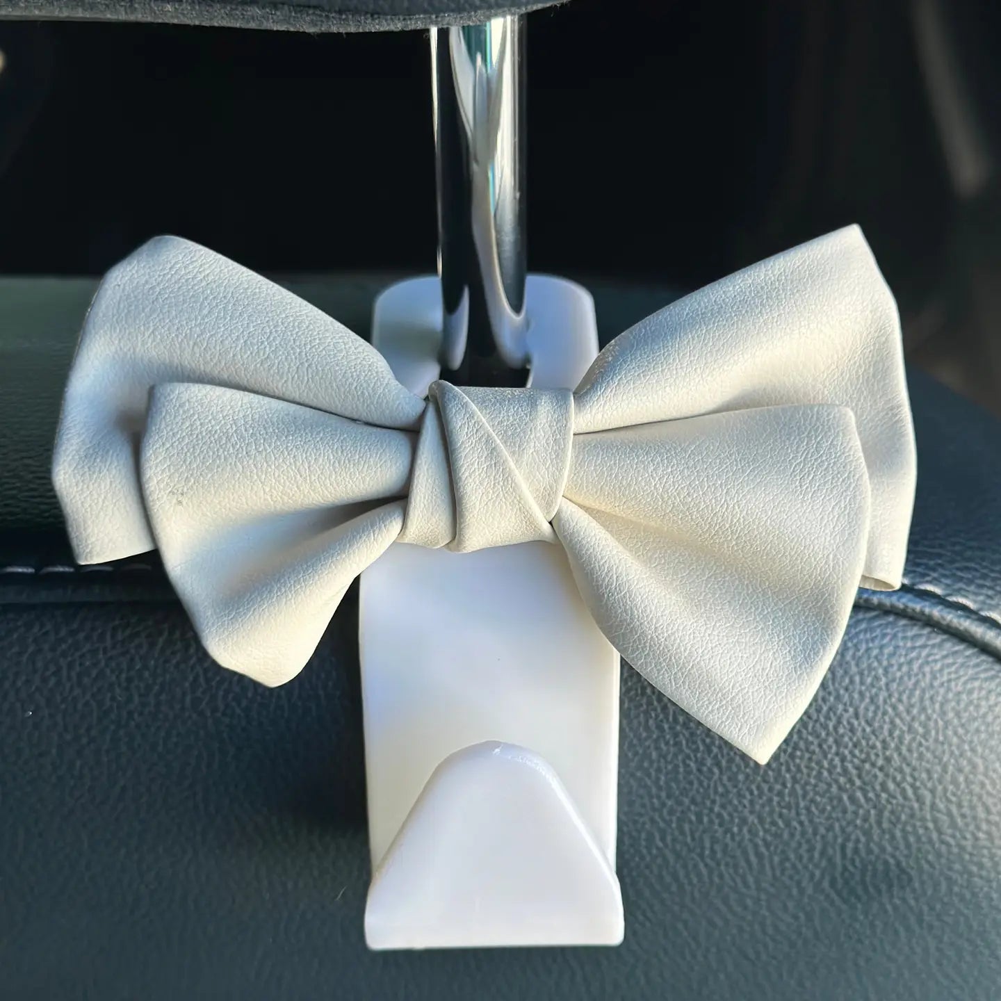 Car Bow Holder