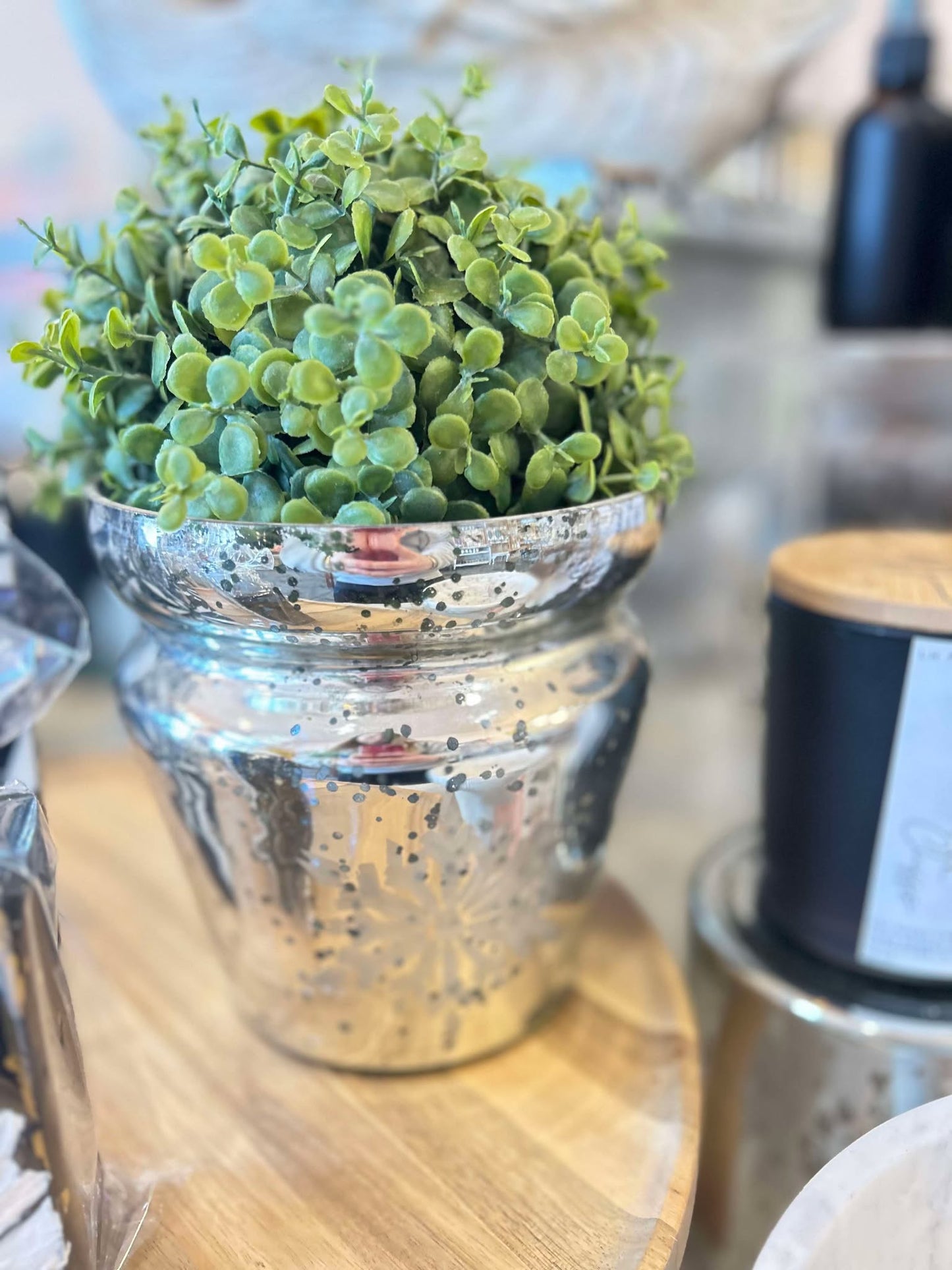 Mercury Glass Pot with Etched Snowflake