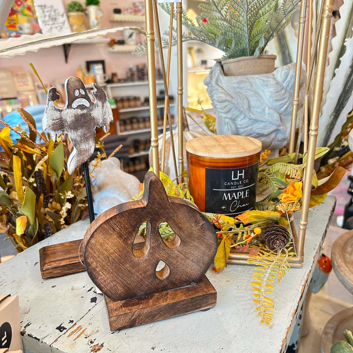 Mango Wood Ghost on a Stick (Choose Style)