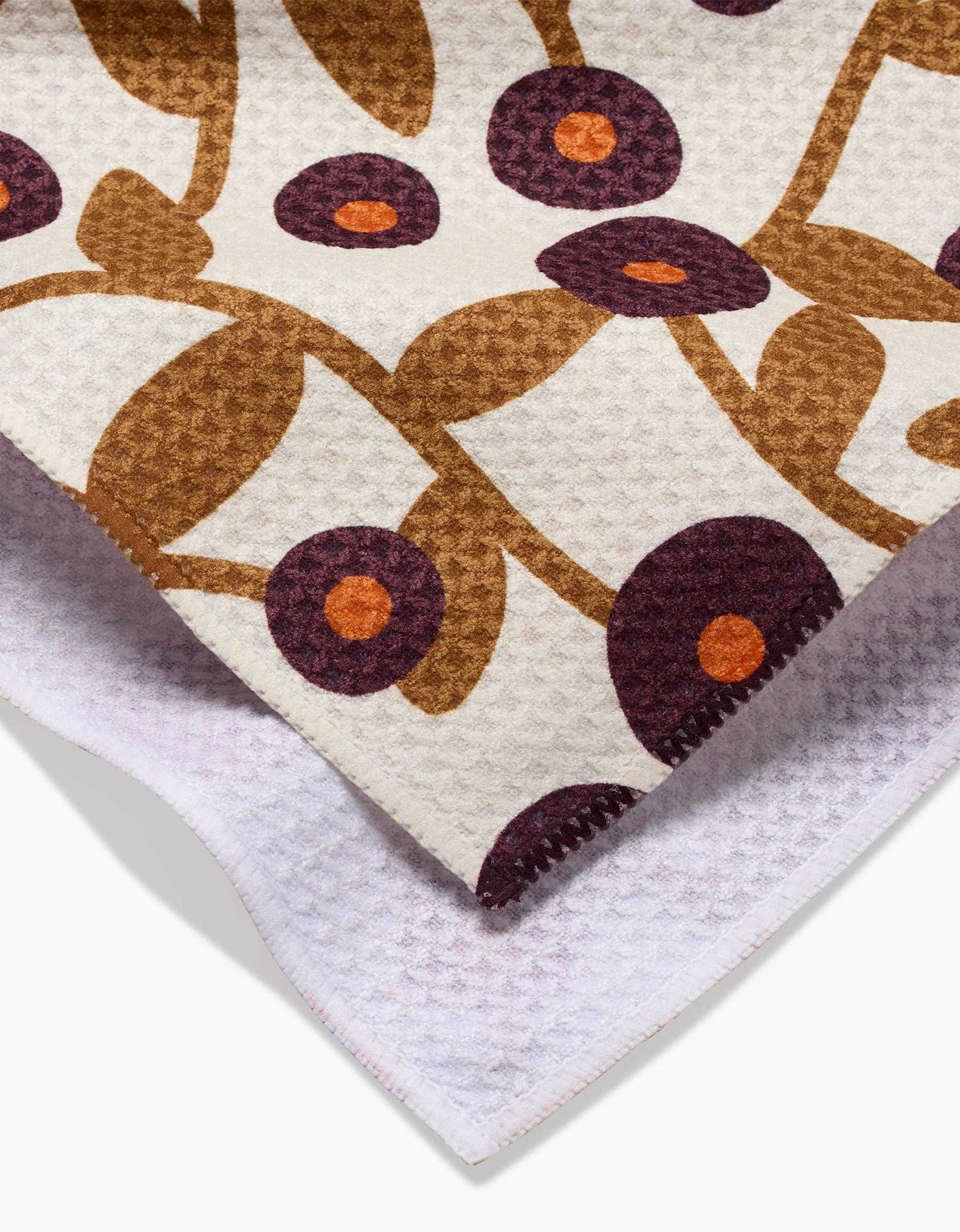 Geometry Tea Towel- Swirling Vines
