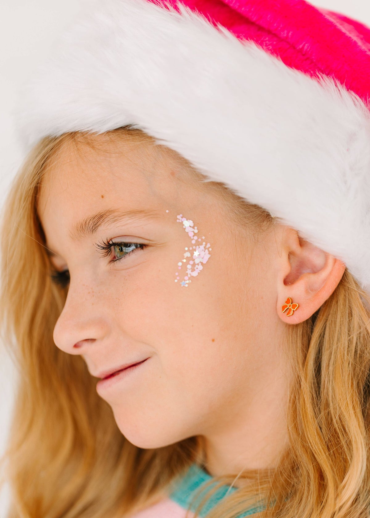 Pierced Co. Flatback Earring-Red Bow