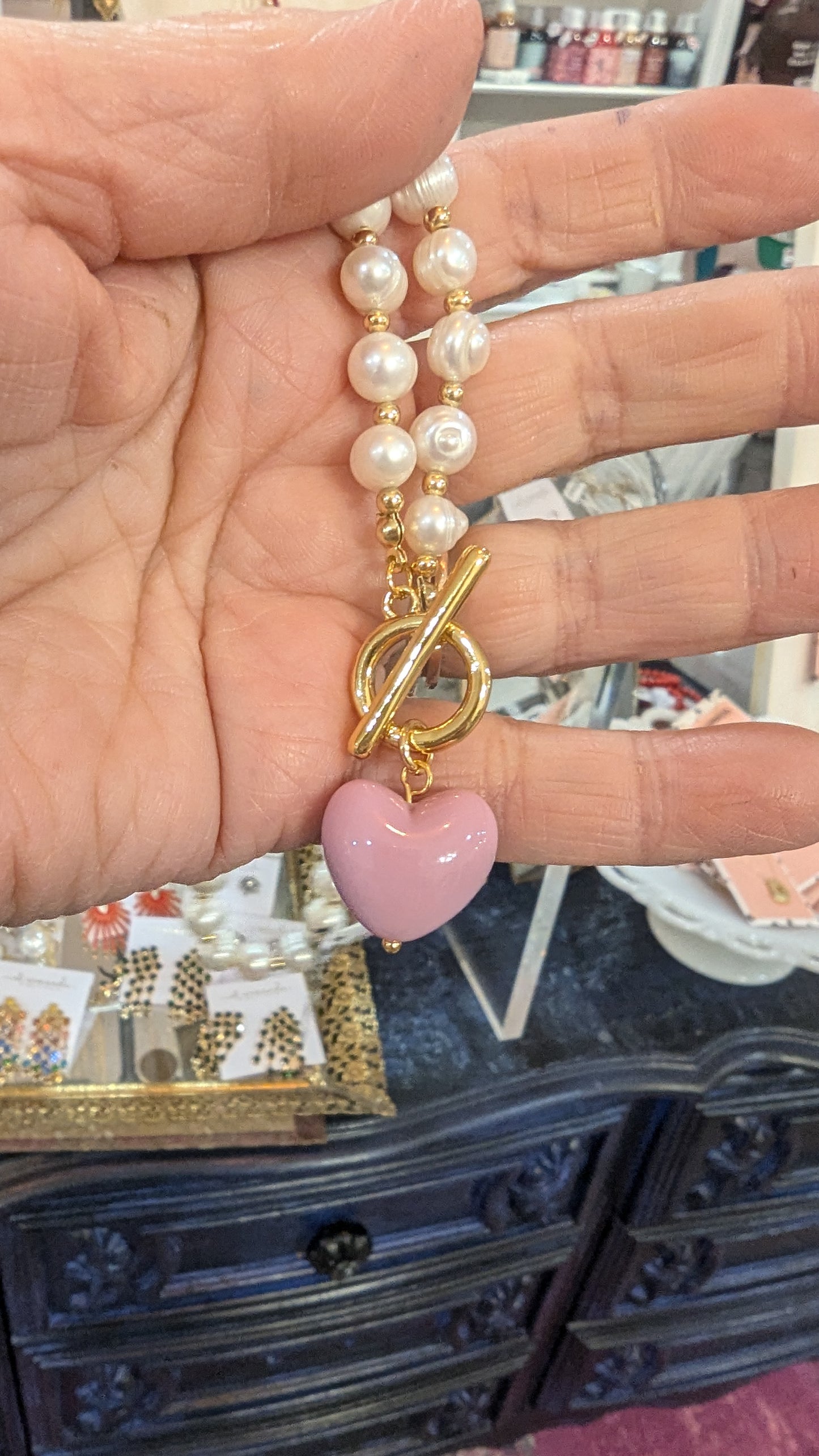 Wren Natural Pearl with Heart Necklace