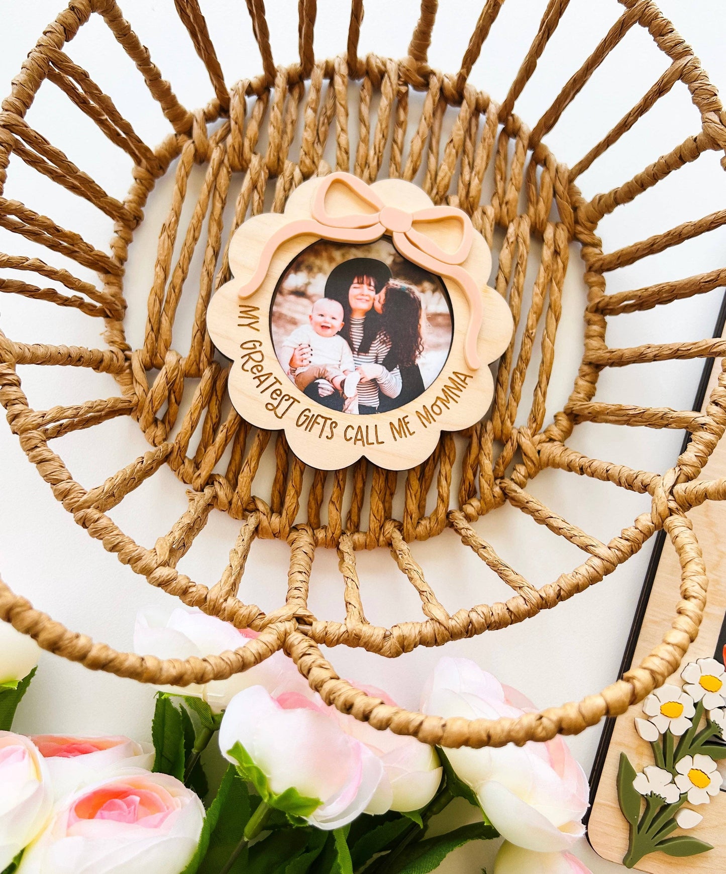 Scallop Bow Photo Magnet