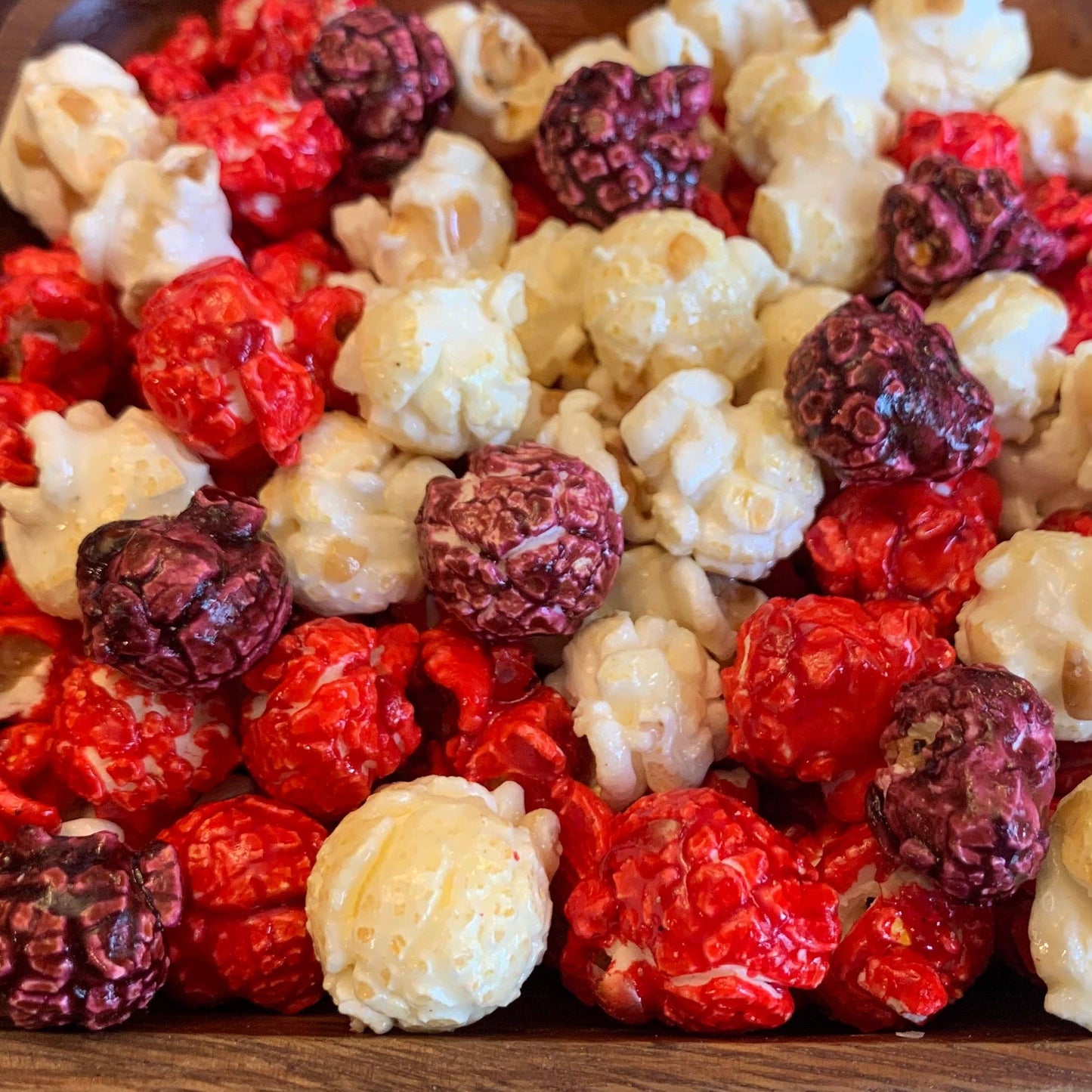 Dr. Pepper with Cherry & Vanilla Popped Popcorn