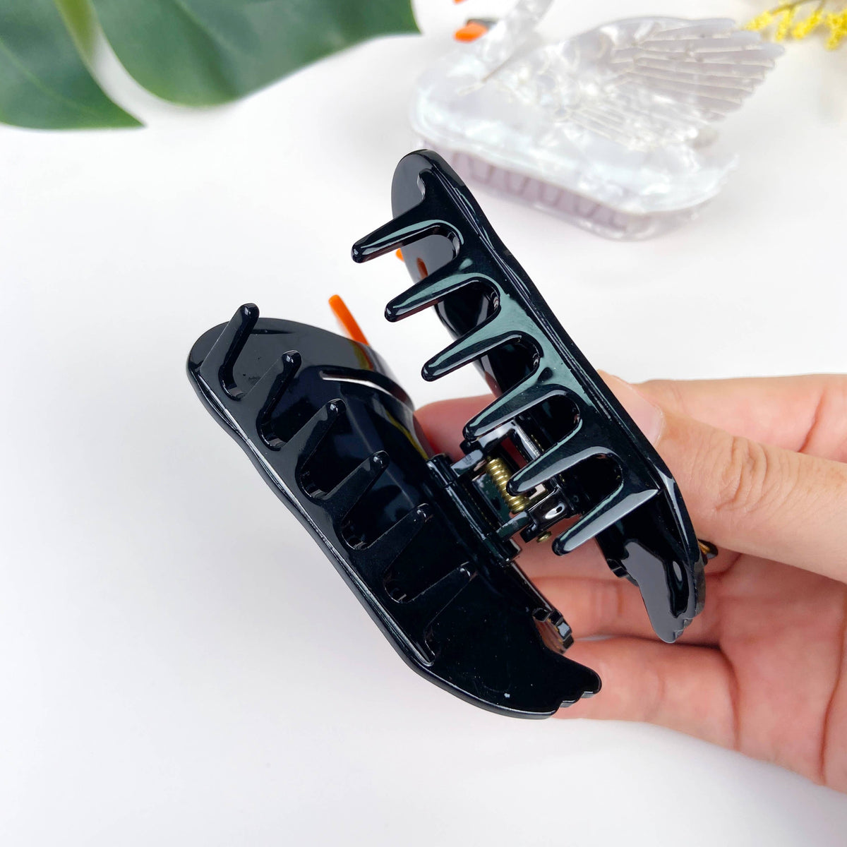 Black And White Swan Hair Claw Clip