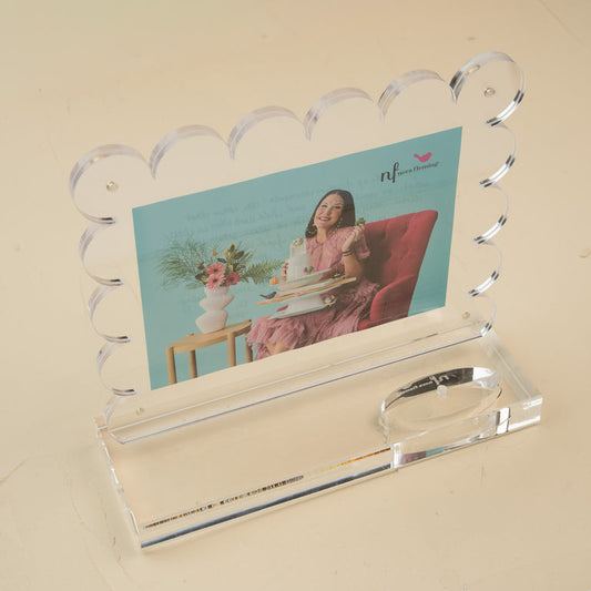 Nora Fleming Clearly A-nora-able Scalloped Frame