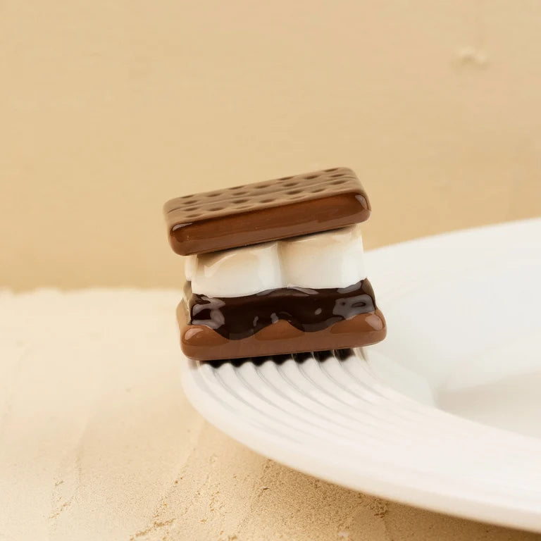 Nora Fleming Mini- Gimme S'More