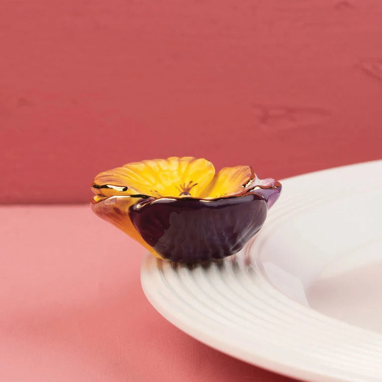 Nora Fleming Mini- Pansy Pop
