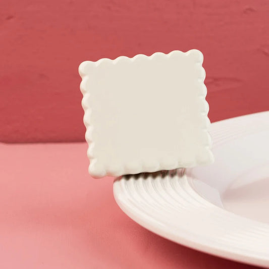 Nora Fleming Mini- Simple Scallop